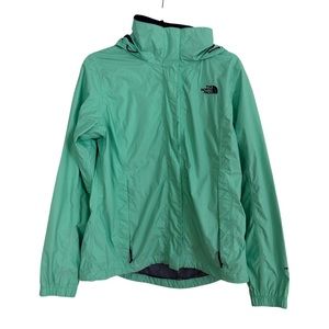 ❌SOLD ON CURTSY❌The North Face Resolve Jacket